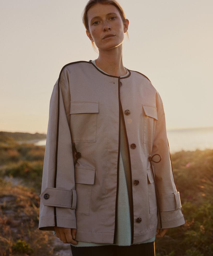 veste en coton de qualité avec passepoil contrasté, Plaza Taupe