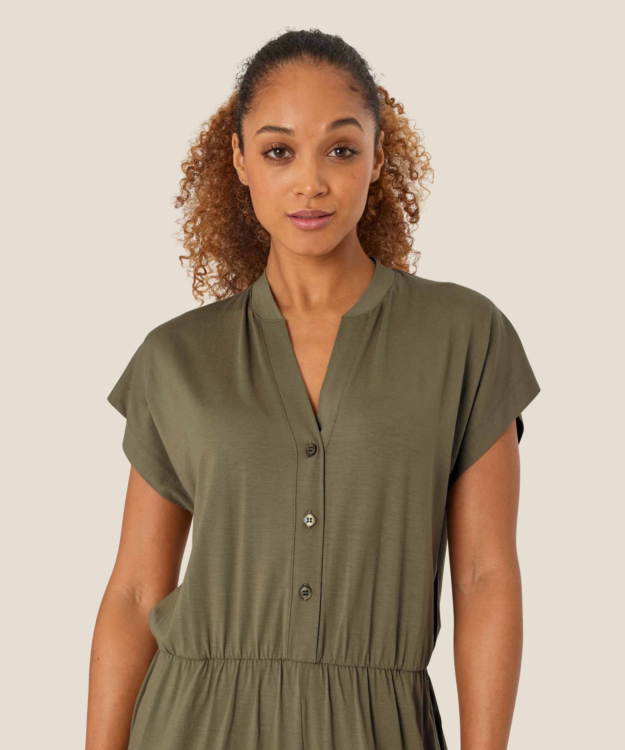 combinaison en jersey avec col en V et boutons, Dusky Green