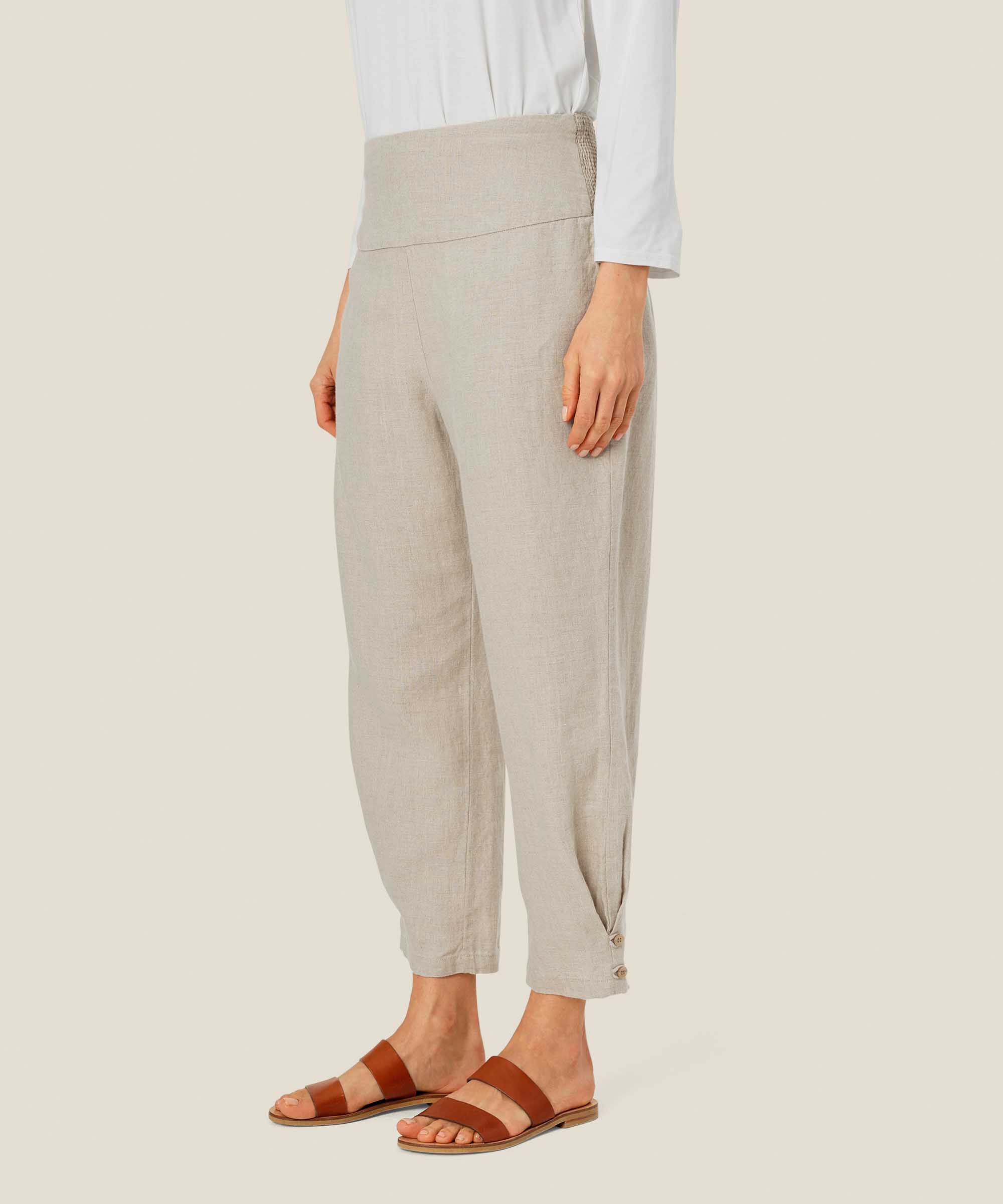 pantalon en lin avec large élastique smocké au dos et détail boutonné, Natural