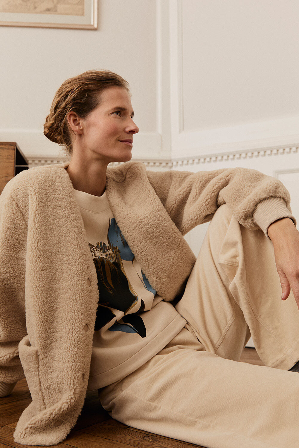 Veste Courte En Polaire Teddy - Fog, Sweat-shirt Doux Avec Impim&eacute; - Fog, pantalon large en velours c&ocirc;tel&eacute; avec ceinture fixe - Fog