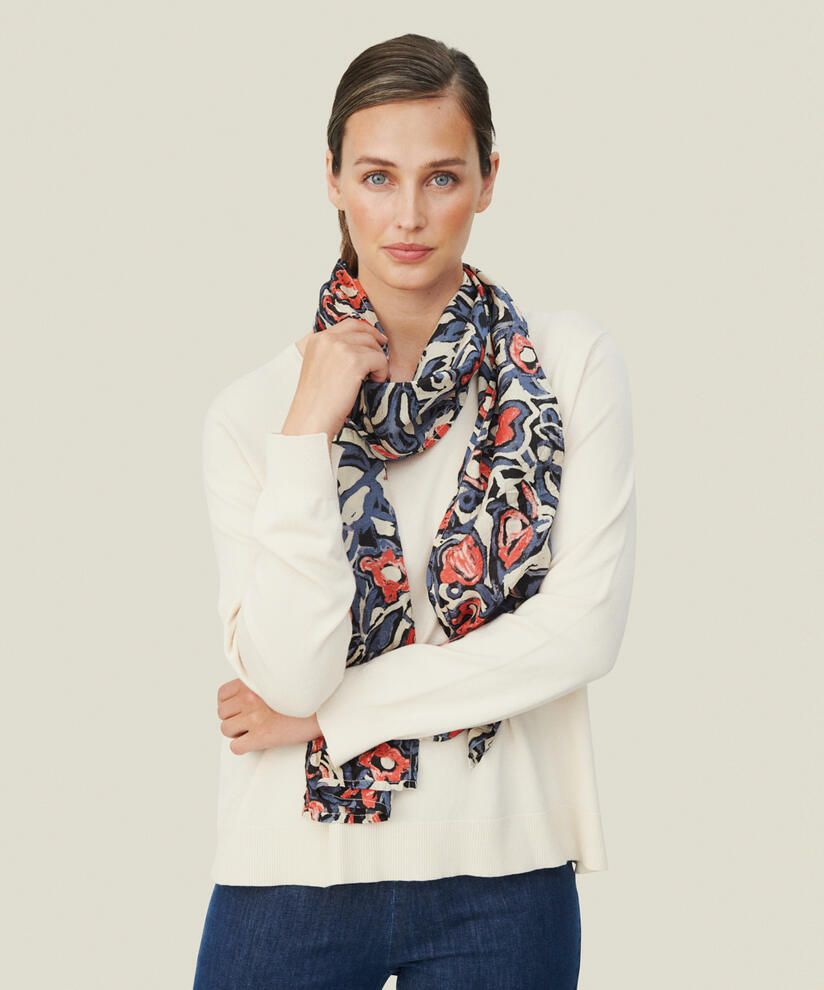 ALONG SCARF, Rose Sharon