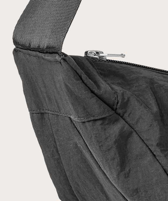 sac à bandoulière avec fermeture éclair, Black