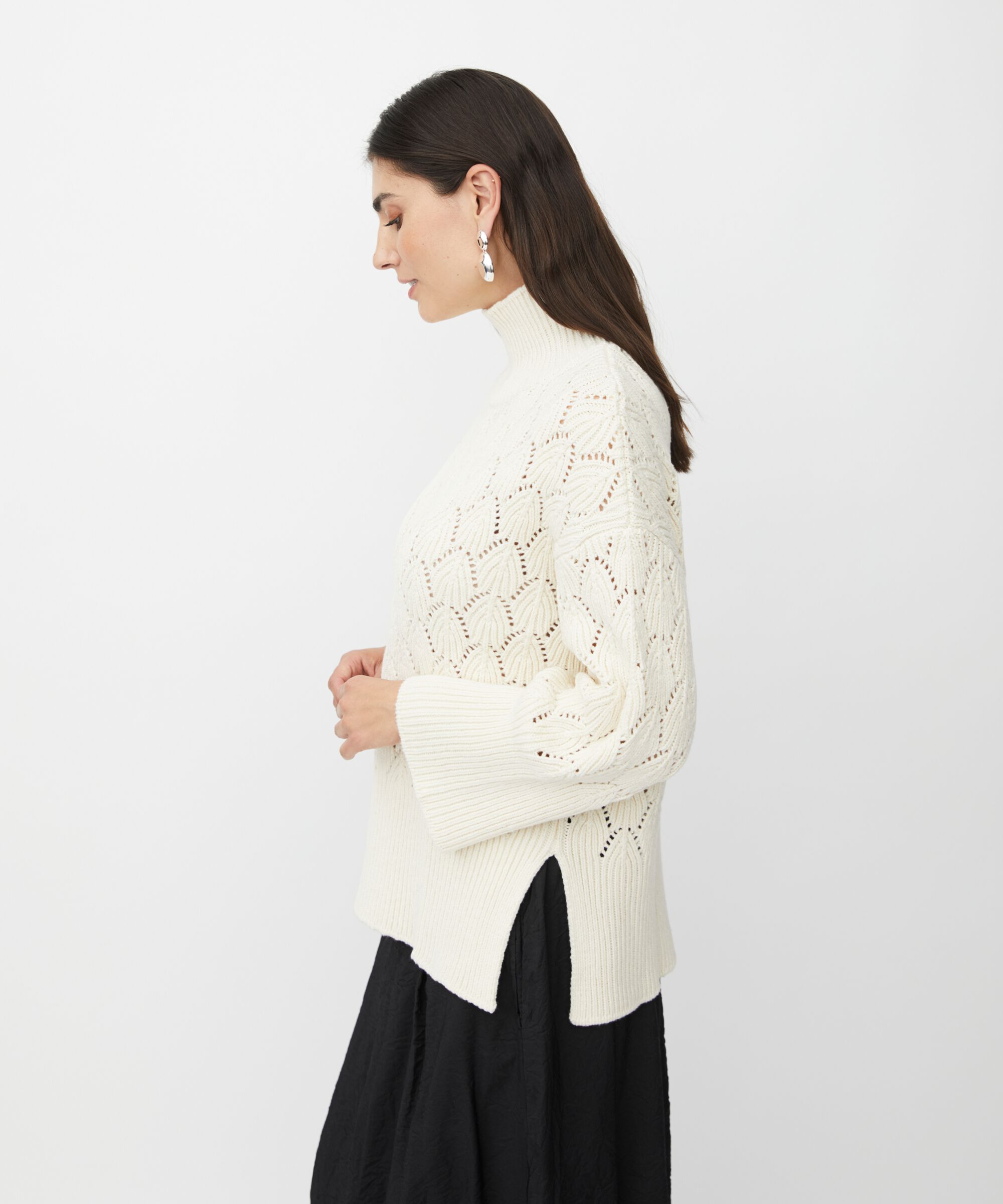 pull tricoté avec motif de dentelle décorative et col roulé, Whitecap