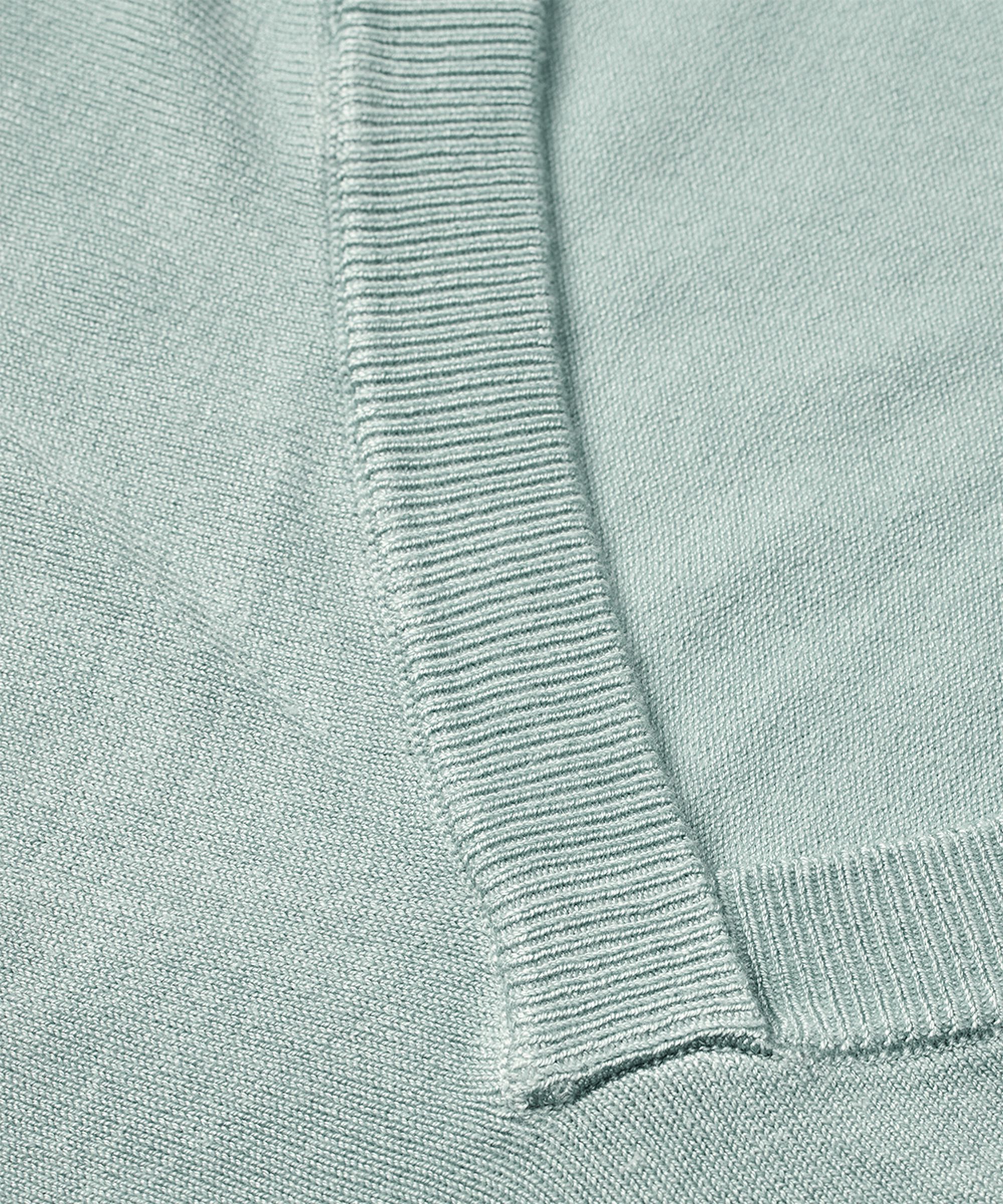 Pull En Maille Avec Col En V Et Manches Étroites, Ether
