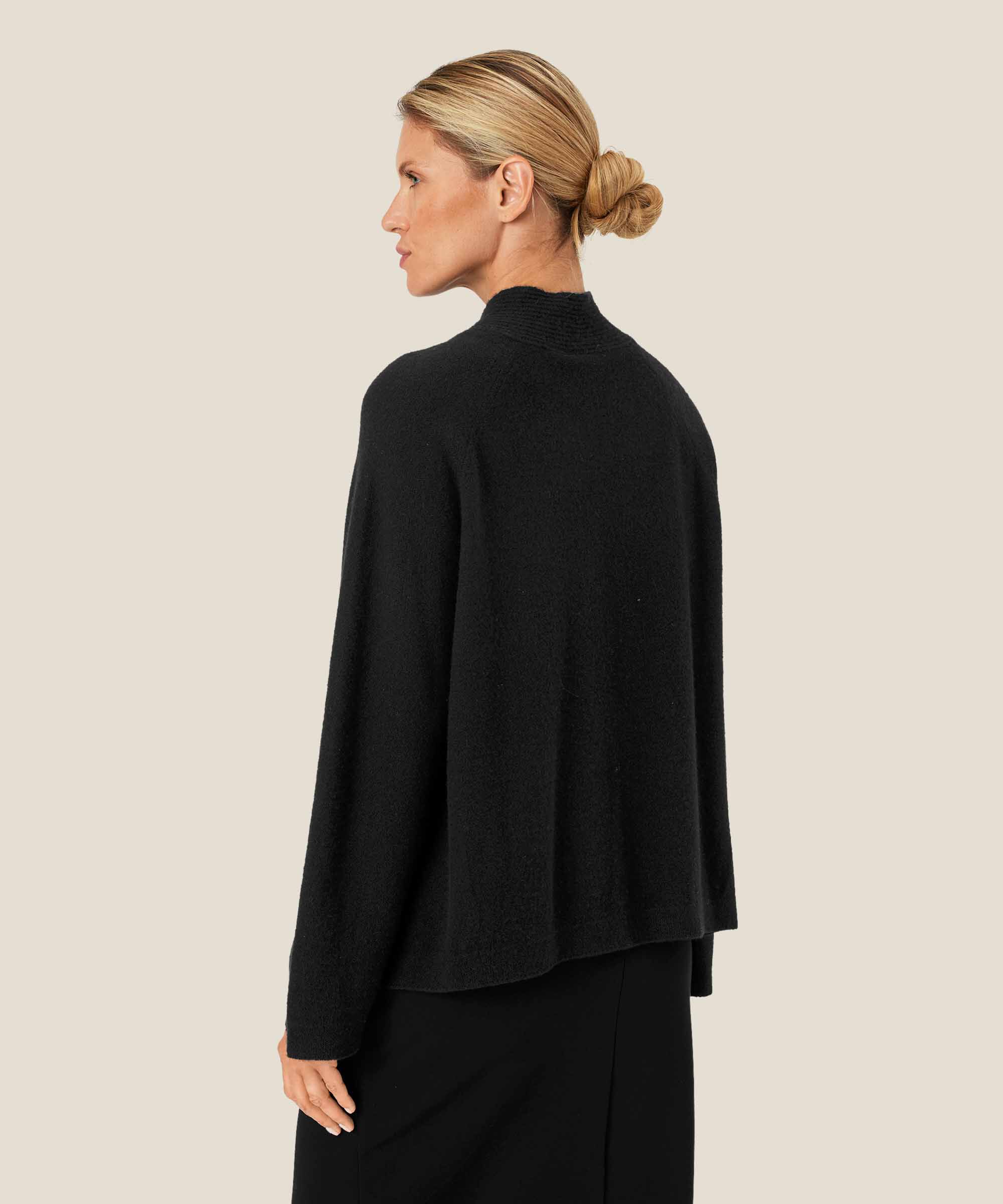 blouse en maille de laine avec liens au cou, Black