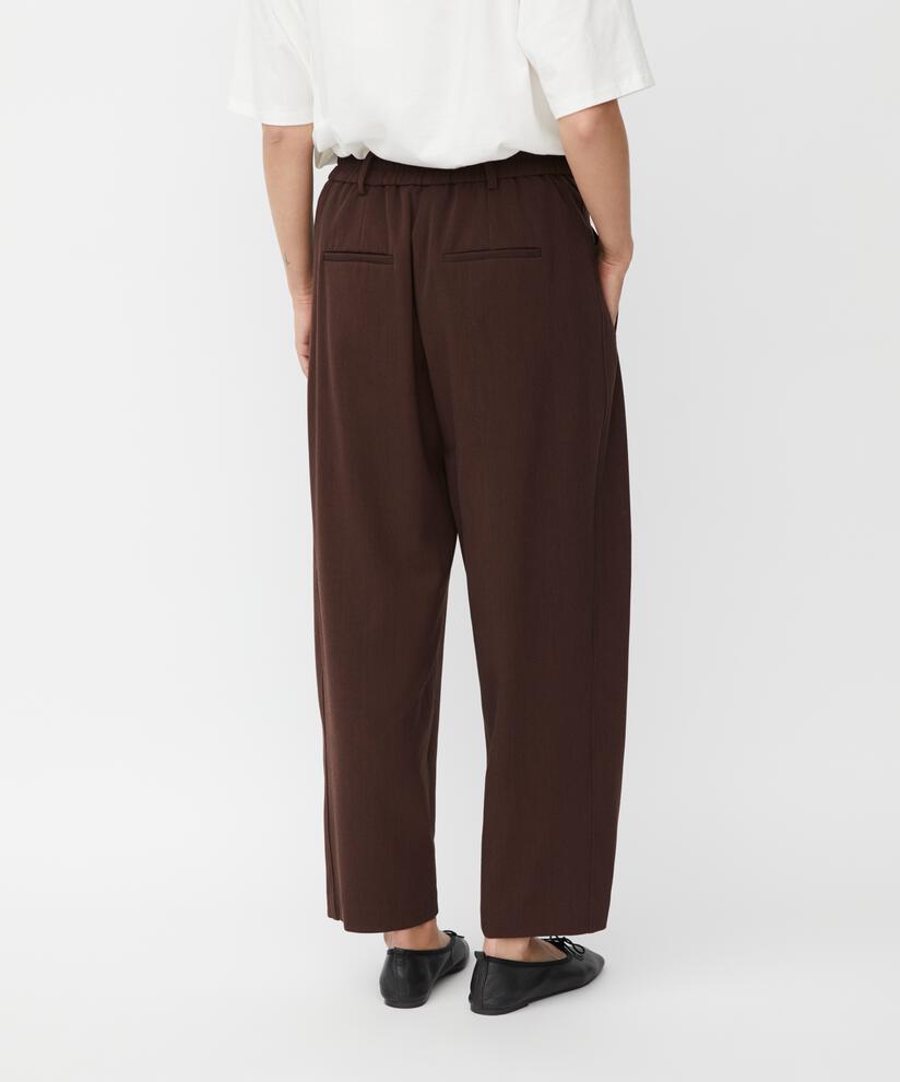 Pantalon Tissé Avec Stretch Et Bouton Sur La Jambe, Sh. Chocolate