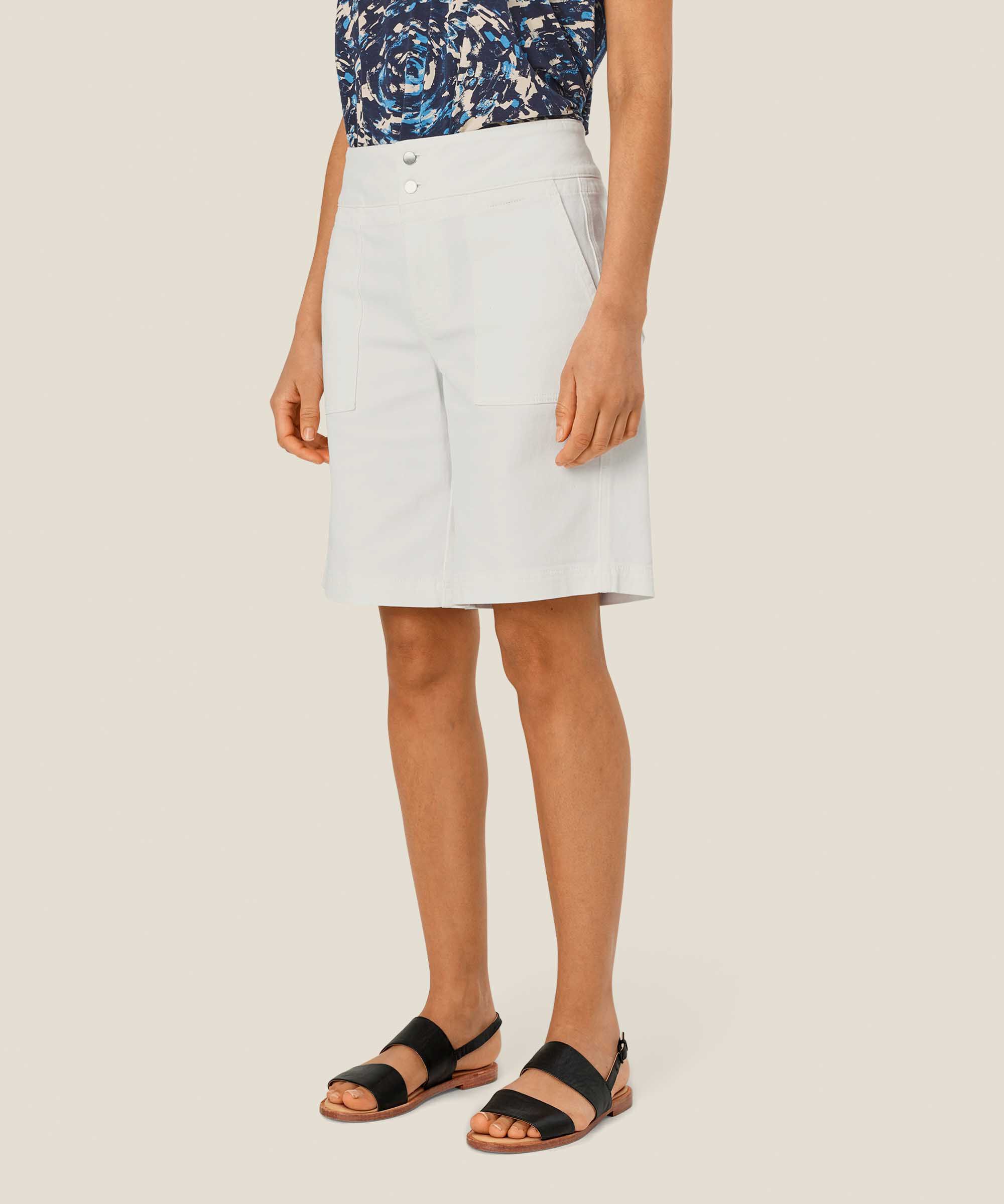 short en jean avec poches décoratives et boutons-pression, White