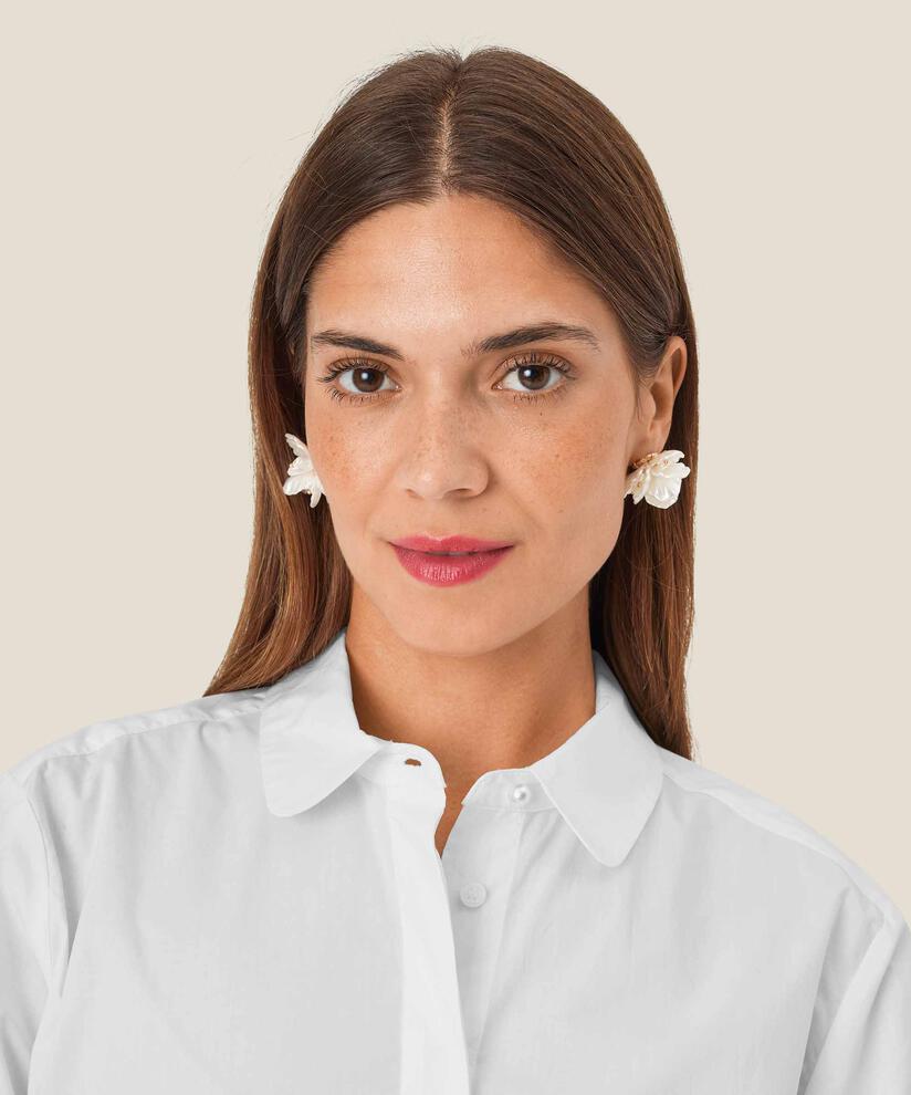 boucles d'oreilles fleurs en nacre blanche, Whitecap