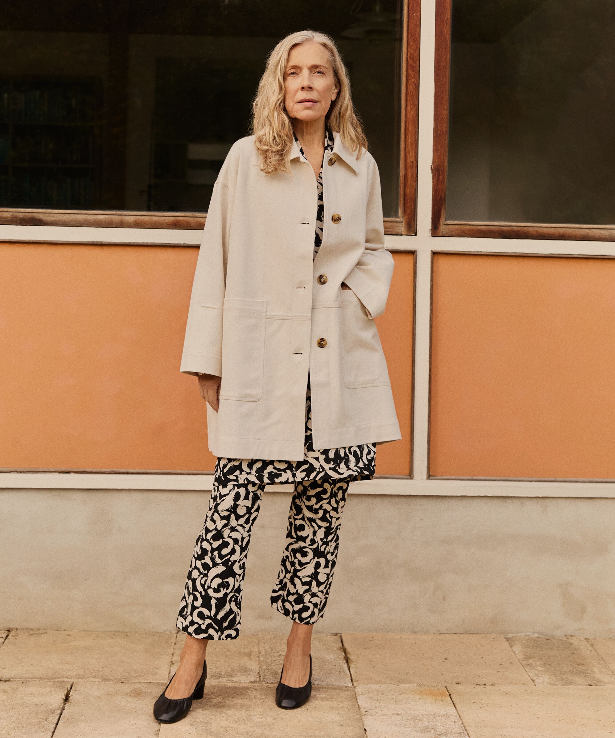 Manteau en coton avec fermeture boutonnée et grandes poches, Oyster White