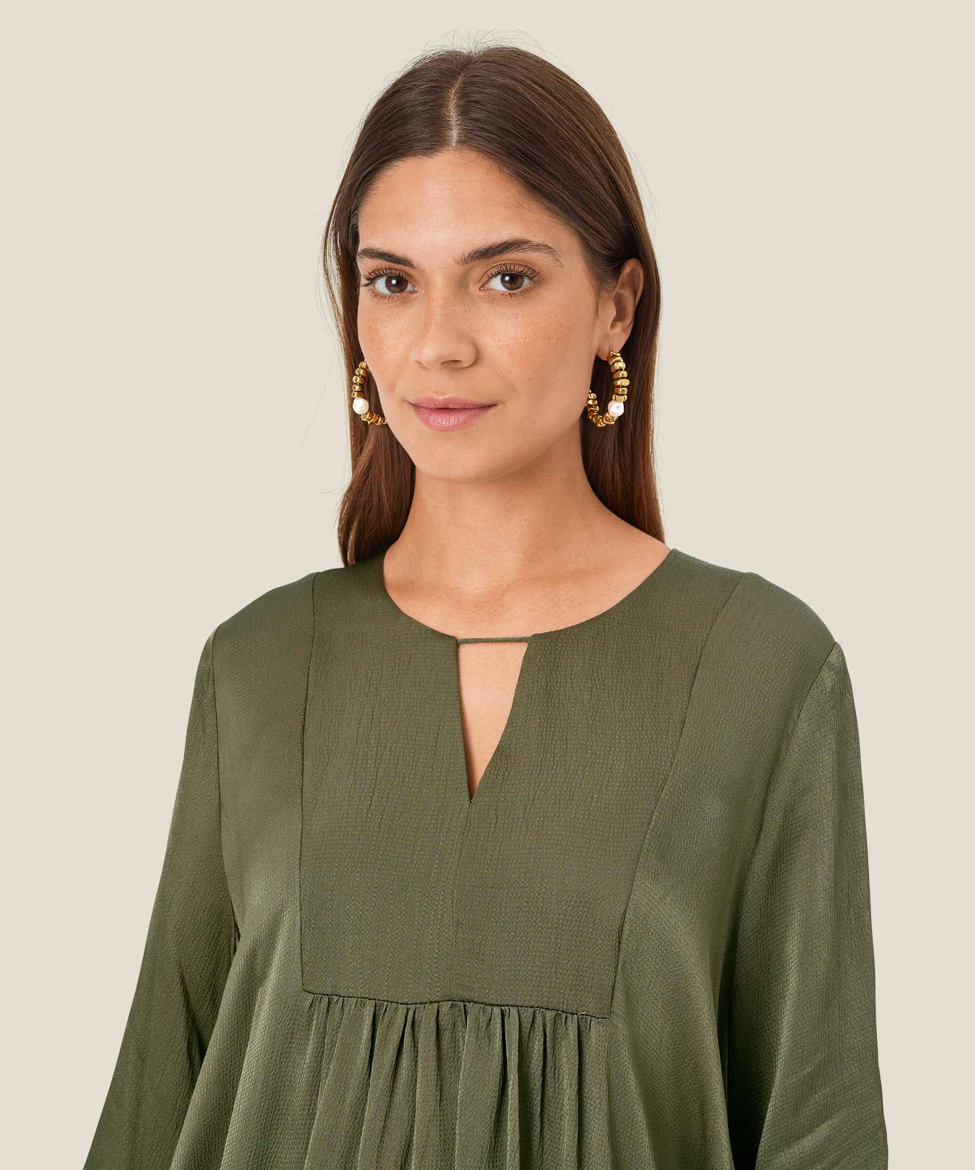 boucles d'oreilles avec perles dorées, Gold