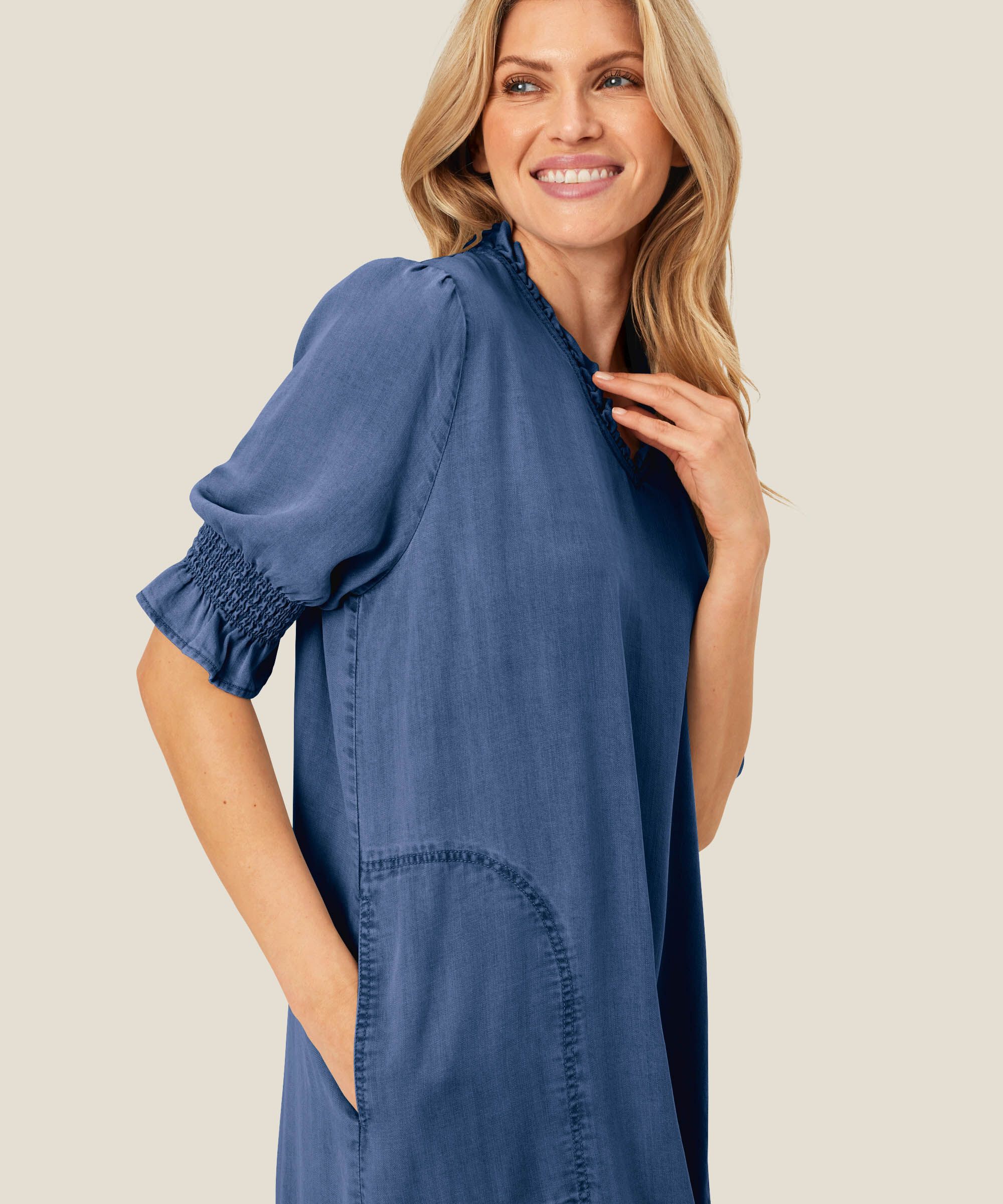 robe en jean avec volants au niveau du cou et poches fendues, Washed denim